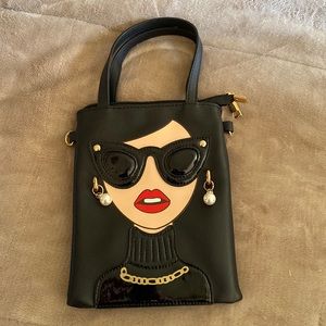 Fun face purse
